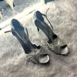 Kelly & Katie sparkling silver pumps